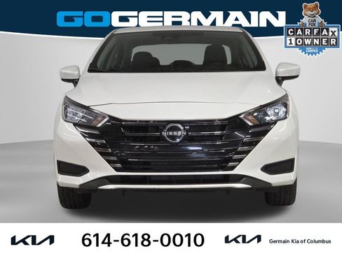 Used 2024 Nissan Versa SV FWD image 3