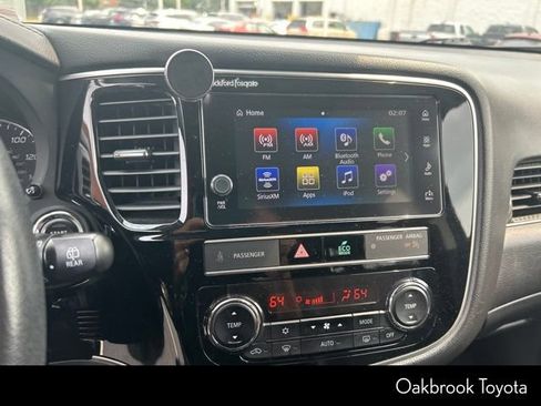 Used 2019 Mitsubishi Outlander SEL FWD image 16