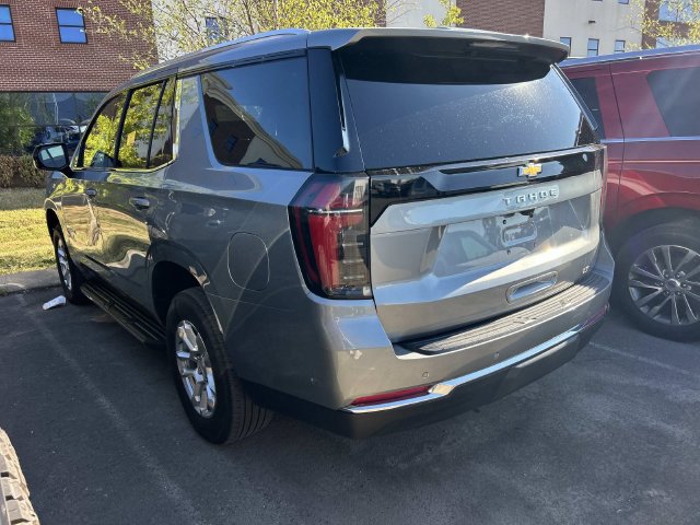 Used 2025 Chevrolet Tahoe LT AWD/4WD image 8