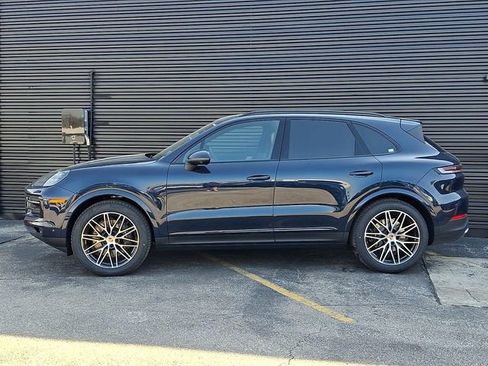 New 2026 Porsche Cayenne AWD/4WD image 2