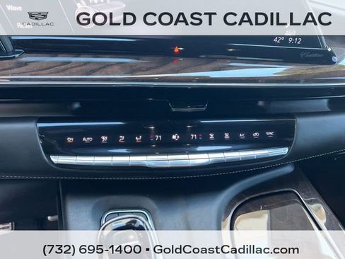 Used 2023 Cadillac Escalade Sport Platinum image 34
