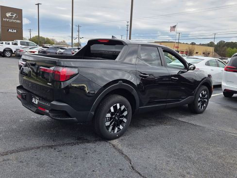 New 2026 Hyundai Santa Cruz SE AWD/4WD image 11