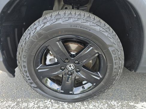 Certified 2023 Honda Ridgeline Black Edition image 10