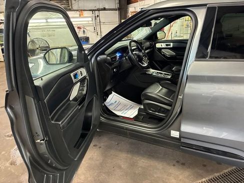 Used 2023 Ford Explorer ST w/ Equipment Group 401A AWD/4WD image 7