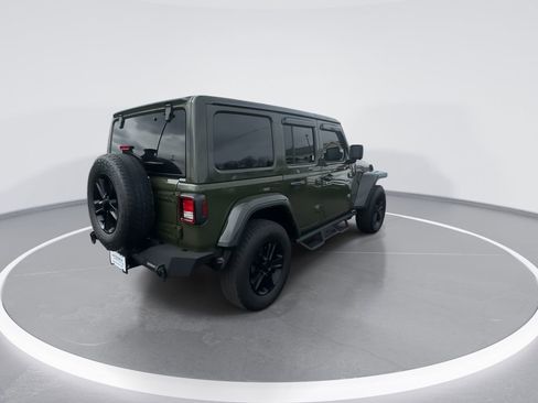 Used 2021 Jeep Wrangler Unlimited Sahara image 8