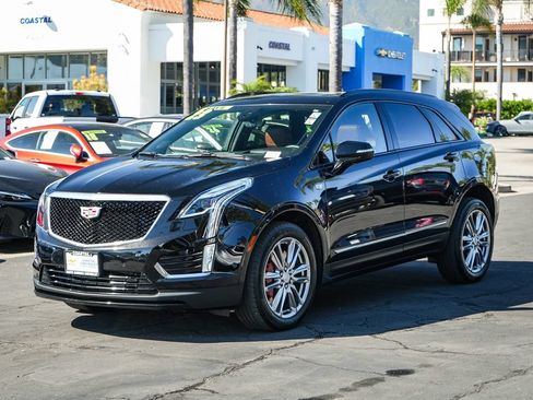 Used 2023 Cadillac XT5 Sportv w/ Technology Package AWD/4WD image 3