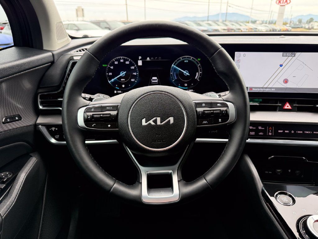 Certified 2025 Kia Sportage SX Prestige AWD/4WD image 23