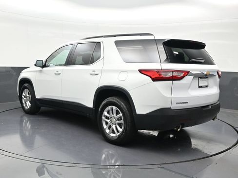 Used 2019 Chevrolet Traverse LT FWD image 3
