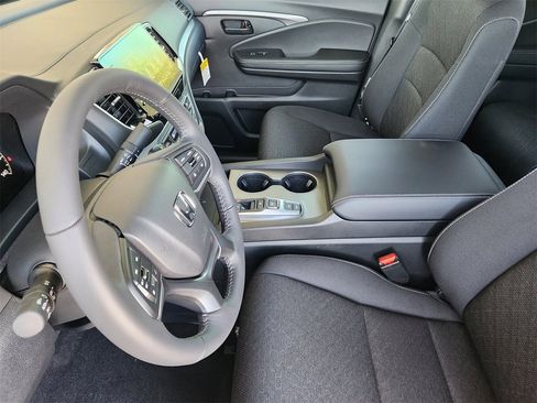 New 2026 Honda Ridgeline Sport image 9