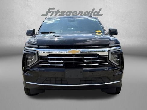Used 2025 Chevrolet Tahoe LT AWD/4WD image 2