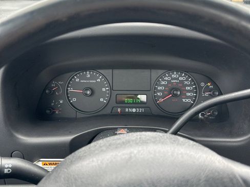 Used 2005 Ford F250 4x4 Regular Cab Super Duty image 12