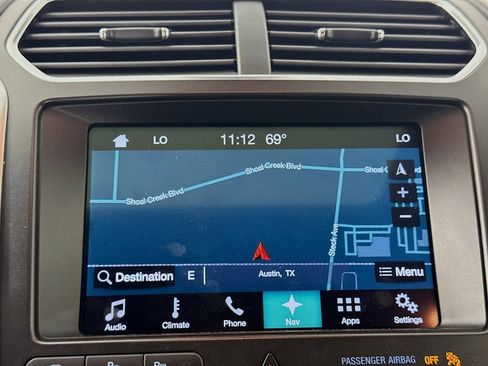 Used 2017 Ford Explorer Platinum AWD/4WD image 16