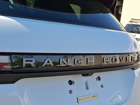 Certified 2024 Land Rover Range Rover Evoque S image 29