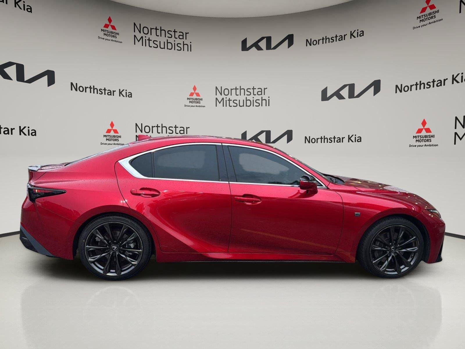 Used 2024 Lexus IS 350 F Sport RWD image 9