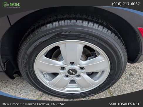 Used 2016 MINI Cooper 4-Door Hardtop image 30