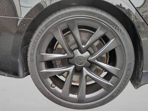 Used 2022 Tesla Model S Plaid AWD/4WD image 25