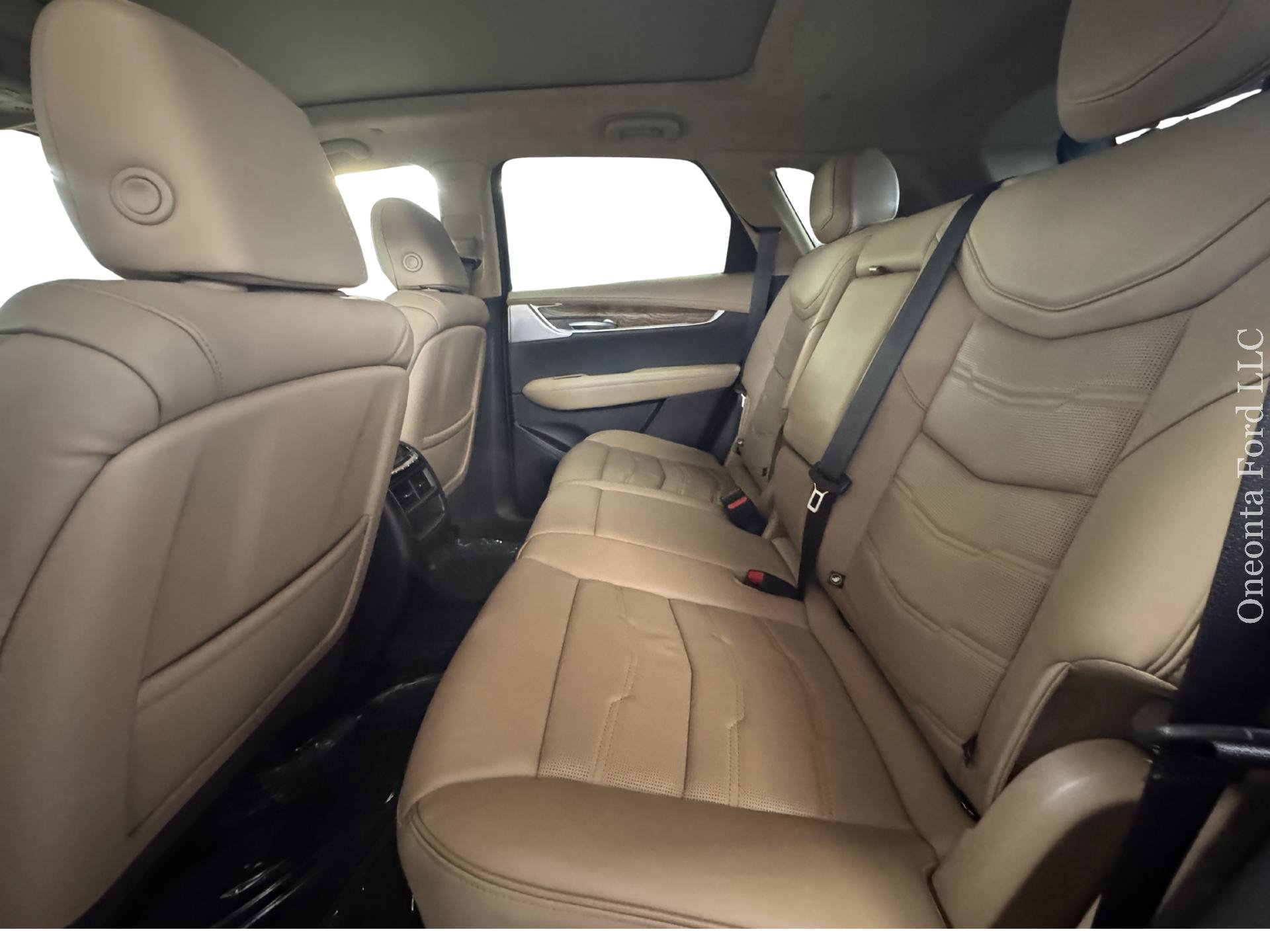 Used 2023 Cadillac XT5 Premium Luxury w/ Platinum Package AWD/4WD image 23