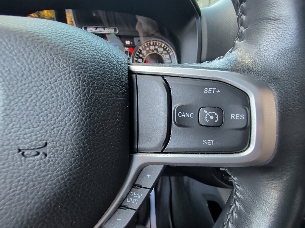 Used 2022 RAM 1500 Big Horn AWD/4WD image 18