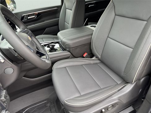 New 2026 Chevrolet Tahoe Premier RWD image 39