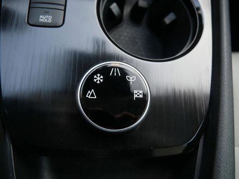 Certified 2023 Nissan Rogue SV w/ SV Premium B Package image 23