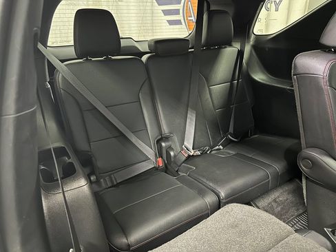 Used 2025 Chevrolet Traverse RS w/ LPO, Floor Liner Package AWD/4WD image 22