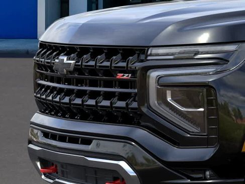 Used 2026 Chevrolet Tahoe Z71 w/ Z71 Off-Road Package AWD/4WD image 13