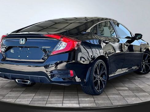 Used 2020 Honda Civic Sport image 6