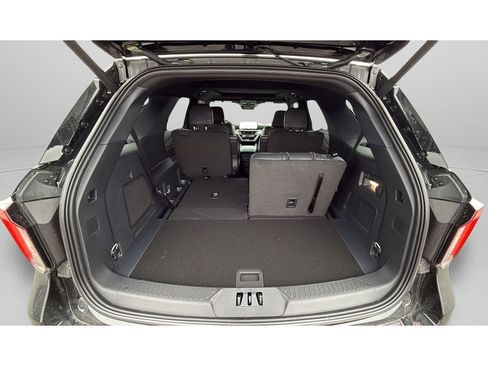 New 2026 Ford Explorer ST-Line w/ ST-Line Street Pack AWD/4WD image 9