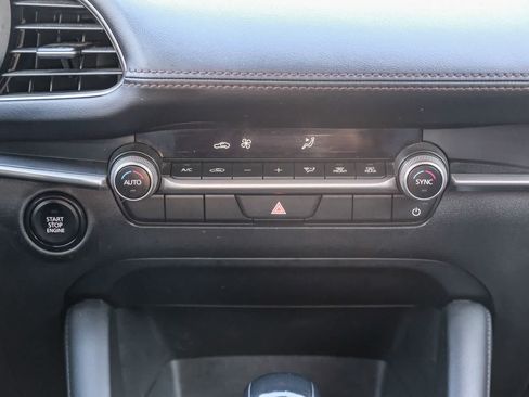 Used 2024 MAZDA MAZDA3 s FWD image 16