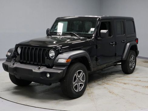 Used 2022 Jeep Wrangler Unlimited Sport AWD/4WD image 8