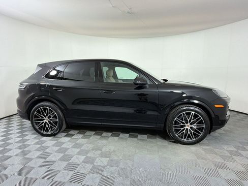 New 2026 Porsche Cayenne AWD/4WD image 9