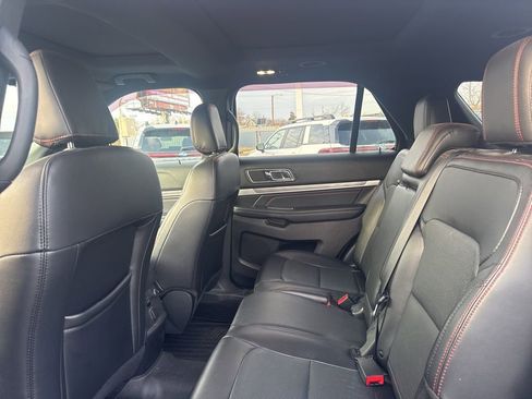 Used 2019 Ford Explorer Sport image 21