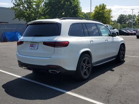 Used 2022 Mercedes-Benz GLS 450 4MATIC image 4