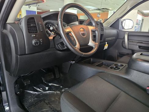 Used 2012 GMC Sierra 1500 SLE w/ Power Tech Package AWD/4WD image 8