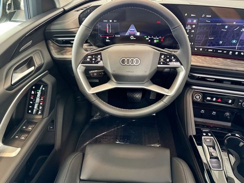 New 2025 Audi Q5 Premium Plus image 19