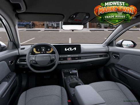 New 2025 Kia K4 LXS image 14
