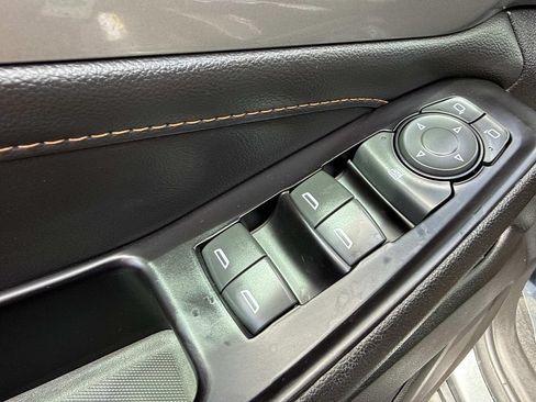 Used 2019 Chevrolet Traverse LS FWD image 21
