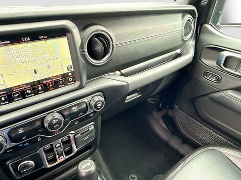 Used 2023 Jeep Wrangler Unlimited Sahara AWD/4WD image 24