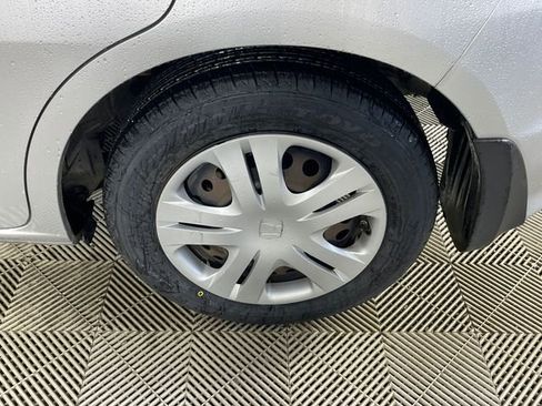 Used 2011 Honda Fit image 18