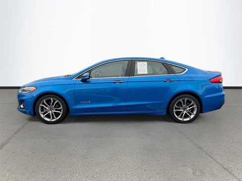 Used 2019 Ford Fusion Titanium image 4