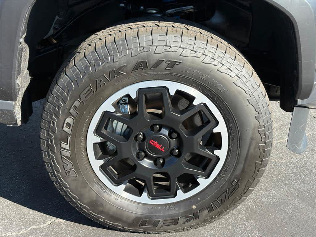Used 2026 Toyota Tacoma TRD Off-Road AWD/4WD image 32