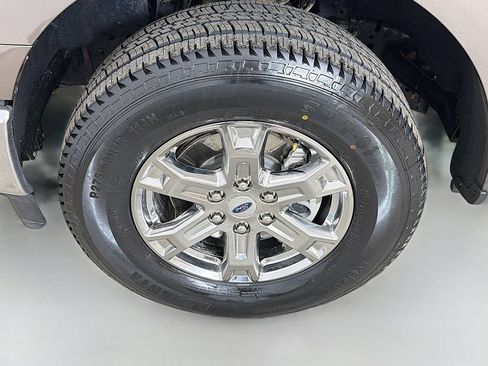 Used 2023 Ford F150 XLT w/ Equipment Group 301A Mid AWD/4WD image 17