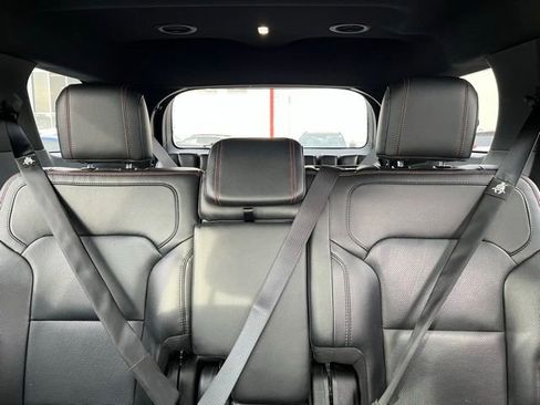 Used 2018 Ford Explorer Sport w/ Equipment Group 401A image 22