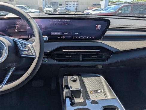 New 2026 Buick Enclave Preferred w/ Power Package image 16