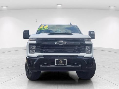 New 2026 Chevrolet Silverado 2500 Custom w/ Custom Value Package AWD/4WD image 2