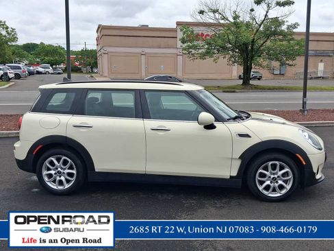 Used 2019 MINI Cooper Clubman ALL4 AWD/4WD image 6