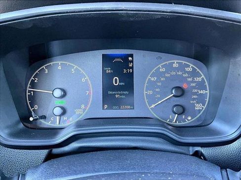 Used 2024 Toyota Corolla Cross SE image 22