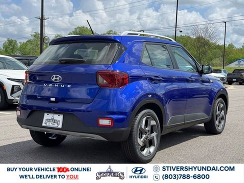 Certified 2025 Hyundai Venue Limited image 14