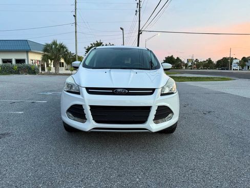 Used 2015 Ford Escape SE FWD image 8