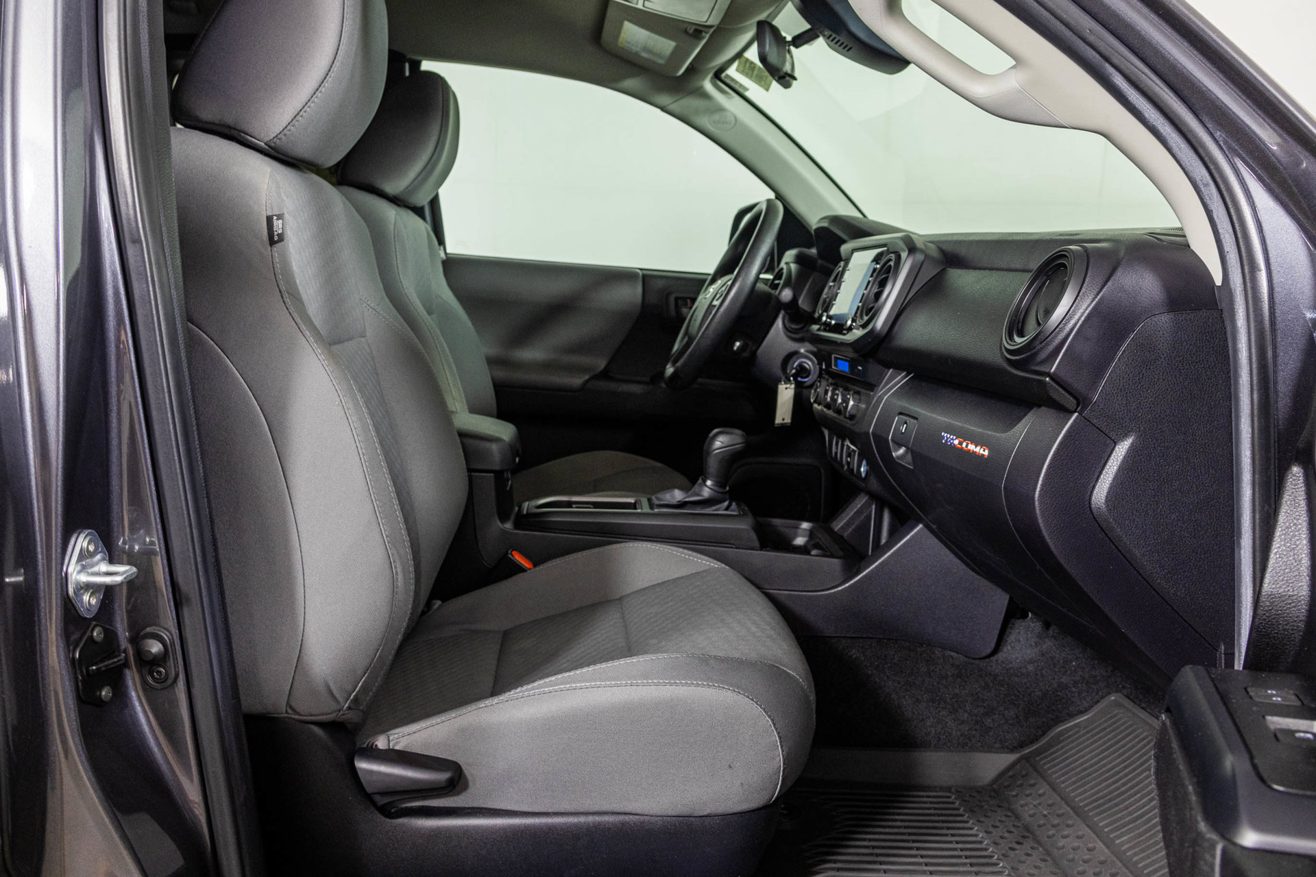 Used 2022 Toyota Tacoma SR w/ SX Package AWD/4WD image 44
